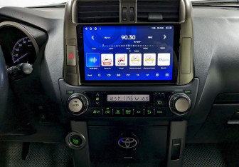 Подержанный автомобиль Toyota Land Cruiser Prado 2012 года (25 фото)