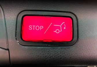 Подержанный автомобиль Mercedes-Benz GLC AMG 2017 года (30 фото)