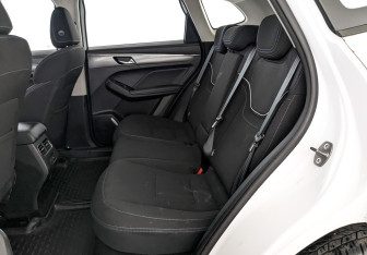 Подержанный автомобиль Haval Jolion 2023 года (18 фото)