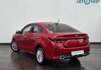 Подержанный автомобиль Kia Rio Sedan 2021 года (7 фото)