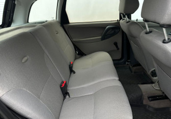 Подержанный автомобиль LADA (ВАЗ) Kalina Wagon 2010 года (14 фото)