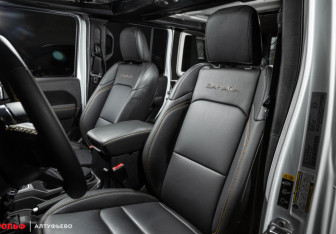 Новый Jeep Wrangler 2023 (9 фото)