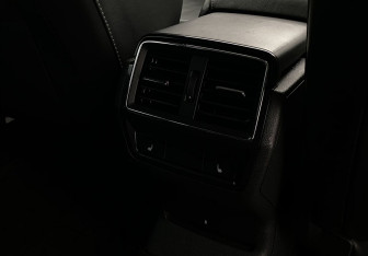 Подержанный автомобиль Skoda Kodiaq 2020 года (27 фото)