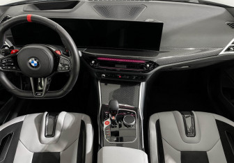 Подержанный автомобиль BMW M3 Sedan 2025 года (11 фото)