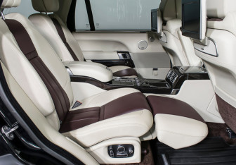 Подержанный автомобиль Land Rover Range Rover 2016 года (23 фото)