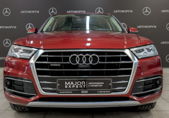 Подержанный автомобиль Audi Q5 2019 года (2 фото)