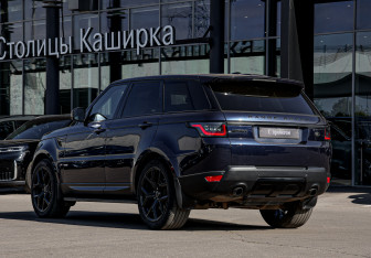 Подержанный автомобиль Land Rover Range Rover Sport 2015 года (7 фото)