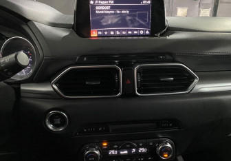 Подержанный автомобиль Mazda CX-5 2018 года (13 фото)