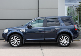 Подержанный автомобиль Land Rover Freelander 2012 года (8 фото)