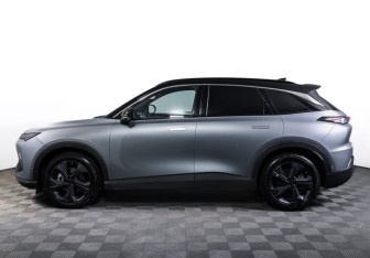 Подержанный автомобиль BAIC X55 2023 года (8 фото)
