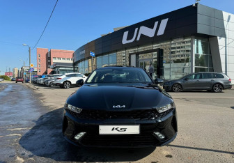 Новый Kia K5 2025 (2 фото)