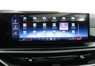 Подержанный автомобиль BMW X6 2024 года (22 фото)