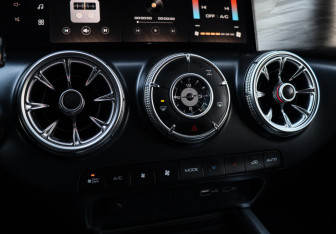 Подержанный автомобиль Tank 300 2024 года (25 фото)