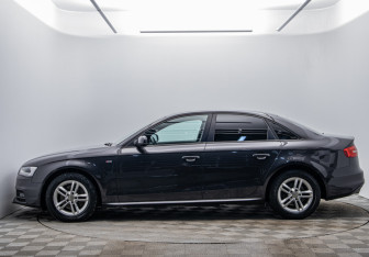 Подержанный автомобиль Audi A4 Sedan 2014 года (8 фото)