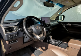 Подержанный автомобиль Lexus GX 2019 года (16 фото)