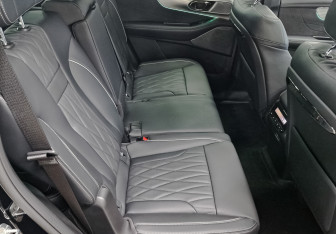 Новый GAC GS8 2025 (12 фото)