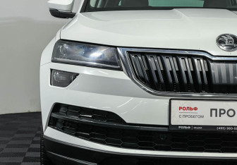 Подержанный автомобиль Skoda Karoq 2020 года (17 фото)