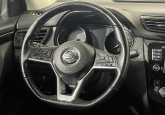 Подержанный автомобиль Nissan Qashqai 2019 года (14 фото)