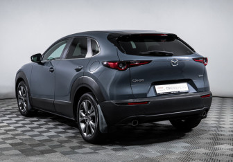 Подержанный автомобиль Mazda CX-30 2021 года (7 фото)