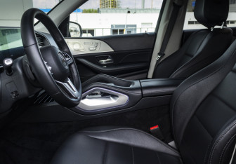 Подержанный автомобиль Mercedes-Benz GLE 2019 года (14 фото)