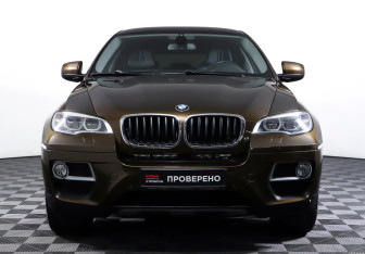 Подержанный автомобиль BMW X6 2013 года (2 фото)