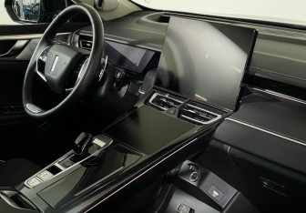 Подержанный автомобиль Wey Coffee 01 2023 года (9 фото)