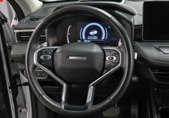 Подержанный автомобиль Haval Jolion 2023 года (17 фото)