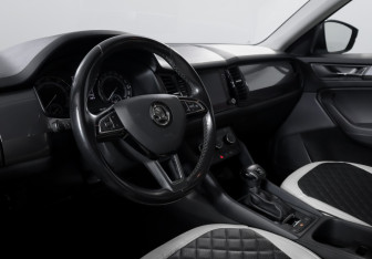 Подержанный автомобиль Skoda Kodiaq 2019 года (14 фото)