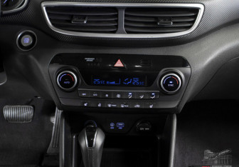 Подержанный автомобиль Hyundai Tucson 2020 года (14 фото)