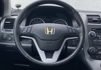 Подержанный автомобиль Honda CR-V 2008 года (12 фото)