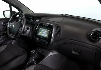 Подержанный автомобиль Renault Kaptur 2020 года (6 фото)