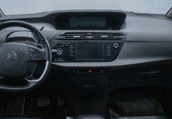 Подержанный автомобиль Citroen C4 Picasso 2014 года (14 фото)