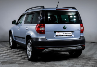 Подержанный автомобиль Skoda Yeti 2011 года (7 фото)