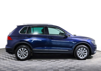 Подержанный автомобиль Volkswagen Tiguan 2017 года (4 фото)