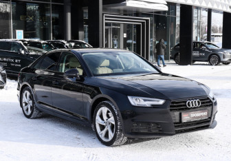 Подержанный автомобиль Audi A4 Sedan 2019 года (3 фото)