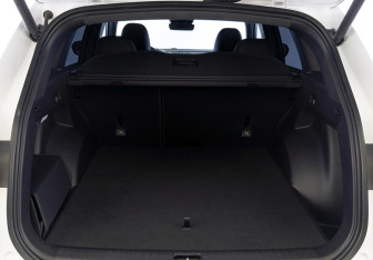 Подержанный автомобиль Geely Monjaro 2024 года (10 фото)