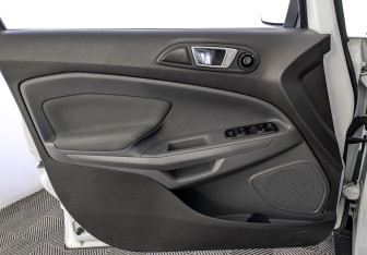 Подержанный автомобиль Ford EcoSport 2018 года (19 фото)