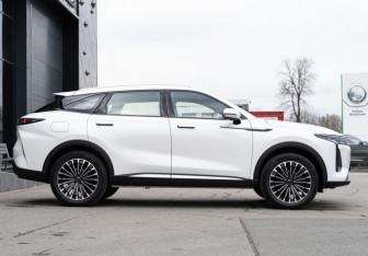 Новый Exeed RX 2025 (18 фото)