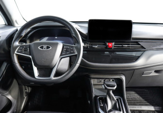 Подержанный автомобиль Москвич 3 2023 года (12 фото)