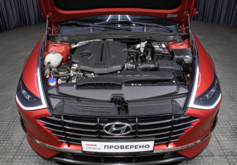Подержанный автомобиль Hyundai Sonata 2019 года (9 фото)