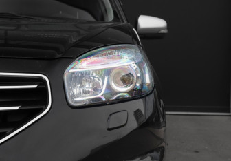 Подержанный автомобиль Renault Koleos 2012 года (21 фото)