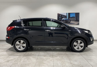 Подержанный автомобиль Kia Sportage 2010 года (4 фото)