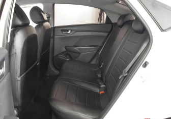 Подержанный автомобиль Hyundai Solaris Sedan 2018 года (11 фото)