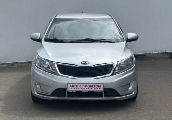 Подержанный автомобиль Kia Rio Sedan 2013 года (2 фото)