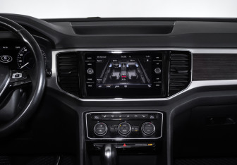 Подержанный автомобиль Volkswagen Teramont 2018 года (13 фото)