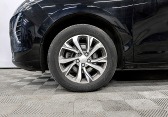 Подержанный автомобиль Haval Jolion 2023 года (18 фото)