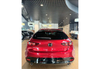 Новый Mazda 3 Sedan 2025 (4 фото)