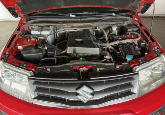 Подержанный автомобиль Suzuki Grand Vitara 2012 года (9 фото)