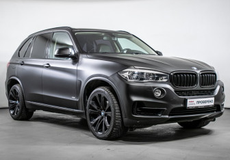 Подержанный автомобиль BMW X5 2014 года (3 фото)