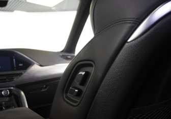 Подержанный автомобиль Geely Tugella 2023 года (20 фото)